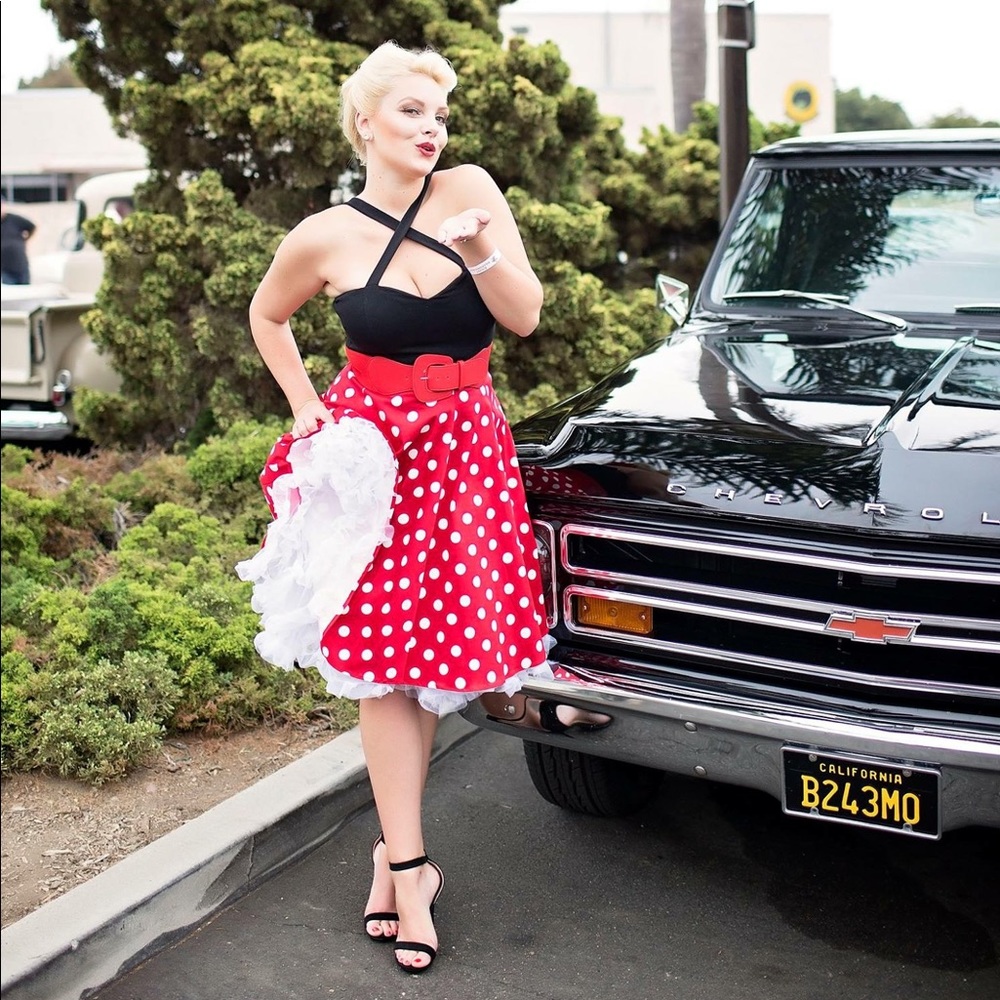 Red pinup polka dot skirt